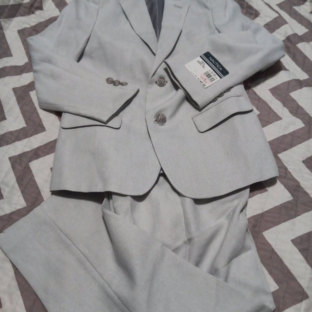 NWT Nautica Regular Suit 10